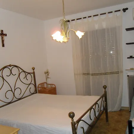 Zazzara Holiday home *